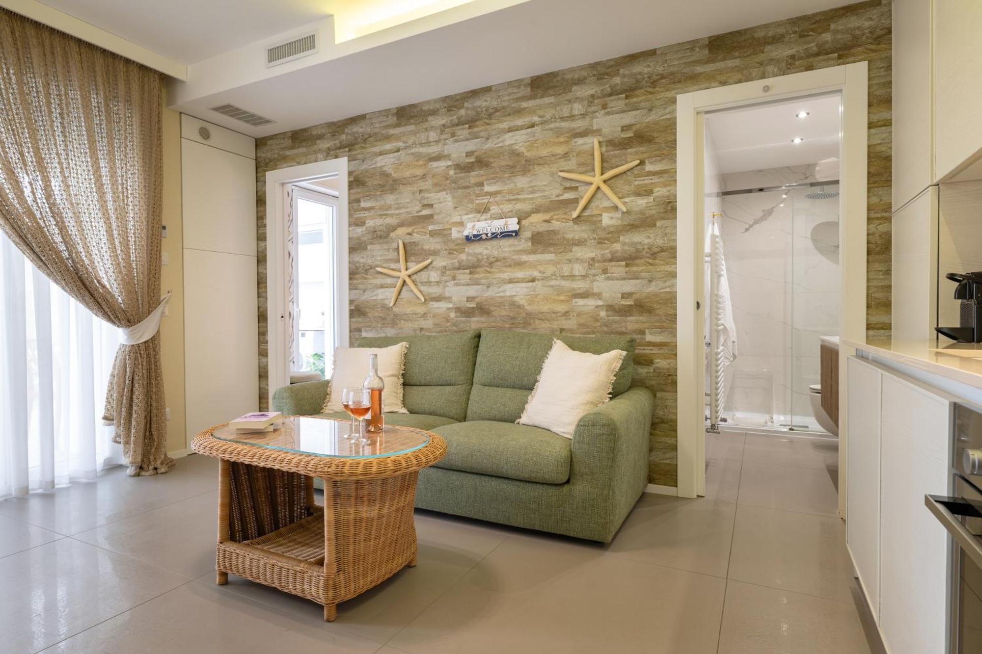 Cozy Marine Apt With Jacuzzi - 250Mt From Sea Polignano a Mare Ngoại thất bức ảnh